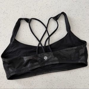 Lululemon Free To Be Bra Floral Black/Grey Size 8